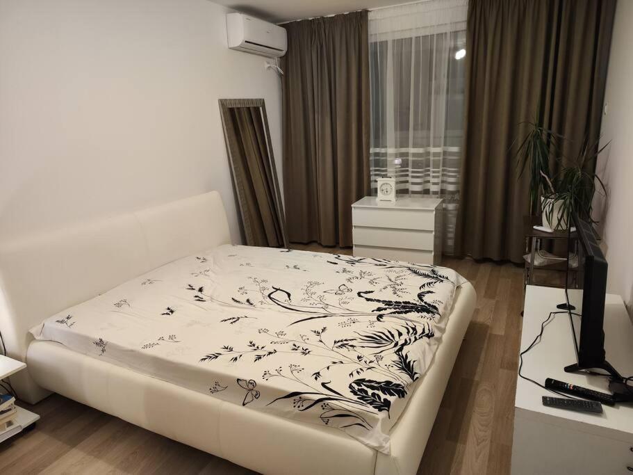 Apartment Sea Lazur - Next To The Burgas